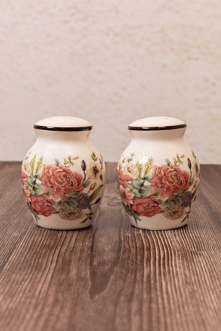 Homeware | Heritage Heritage Salt And Pepper Shakers