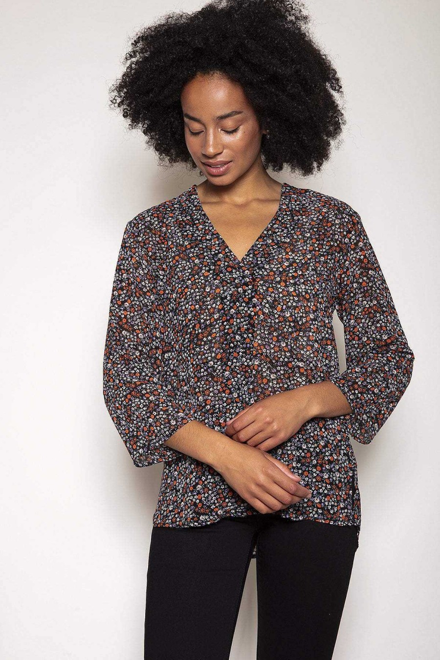 Tops & Blouses | Rowen Avenue V-Neck Blouse In Floral Print