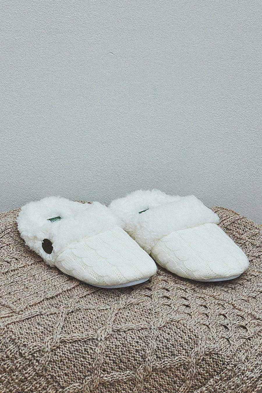 Nightwear | Aran Woollen Mills Kids Slippers