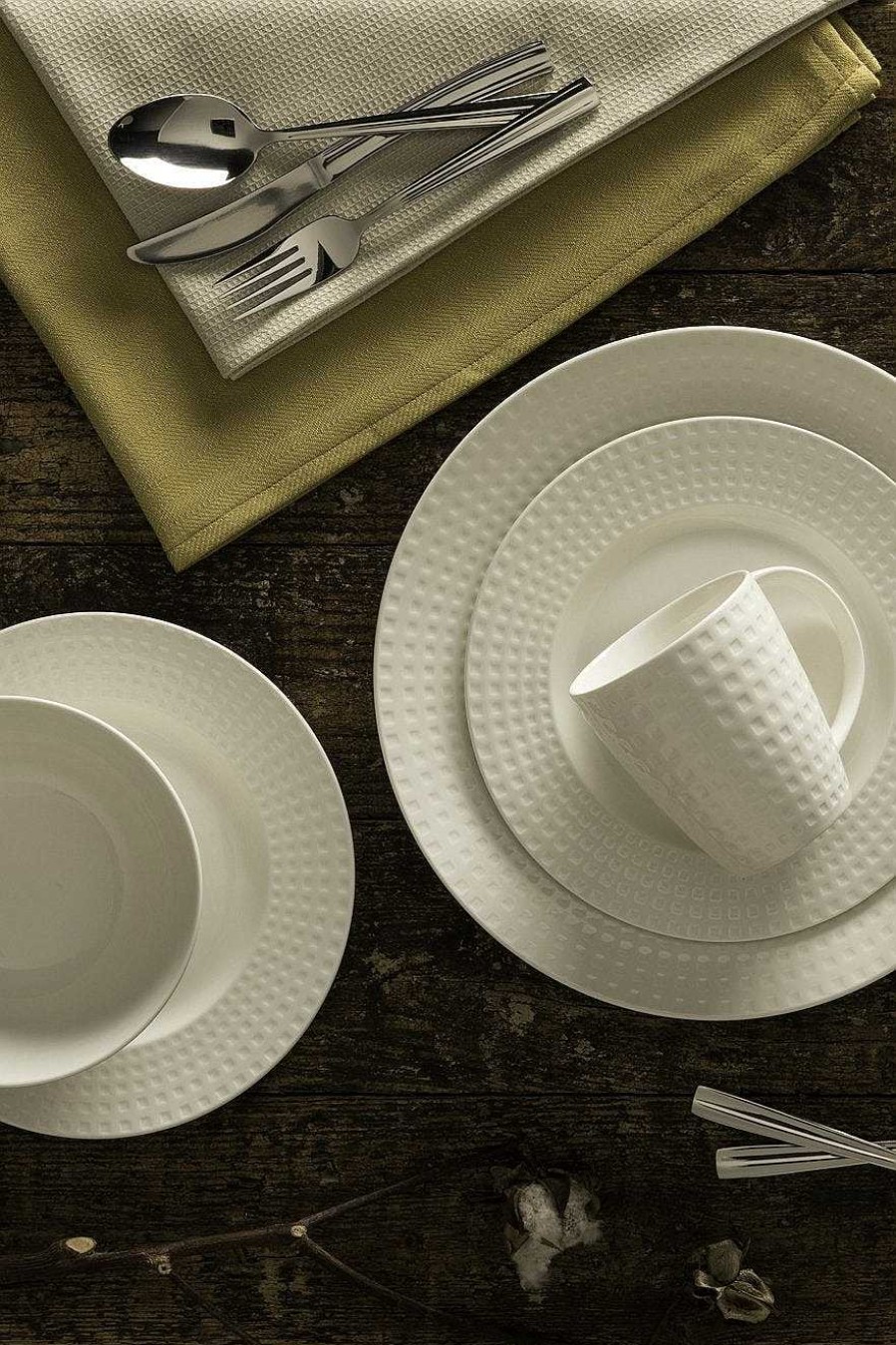 Homeware | Belleek Grafton 12 Piece Dinner Set