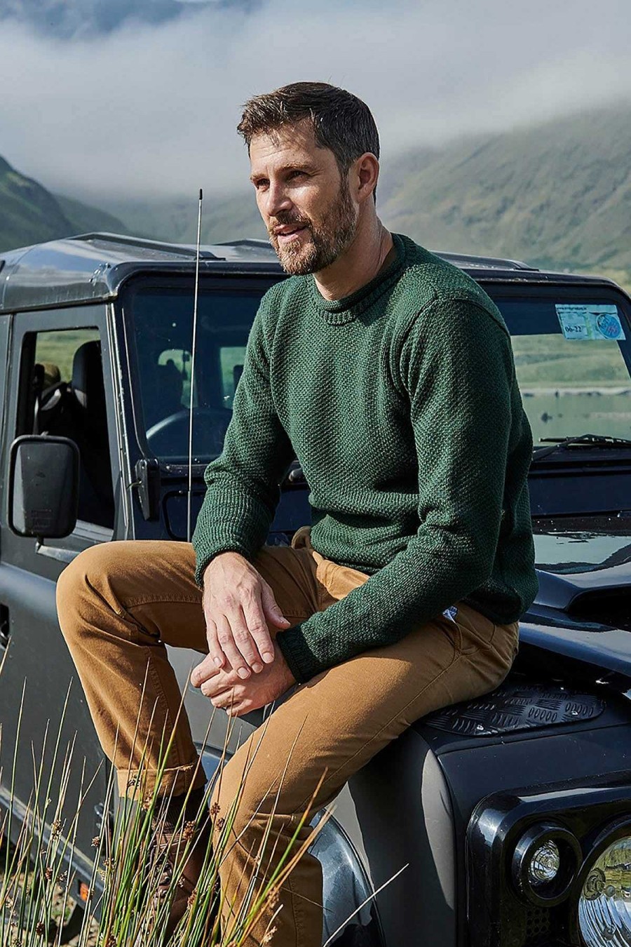 Him | Aran Woollen Mills Men'S Roll Neck Sweater In Green