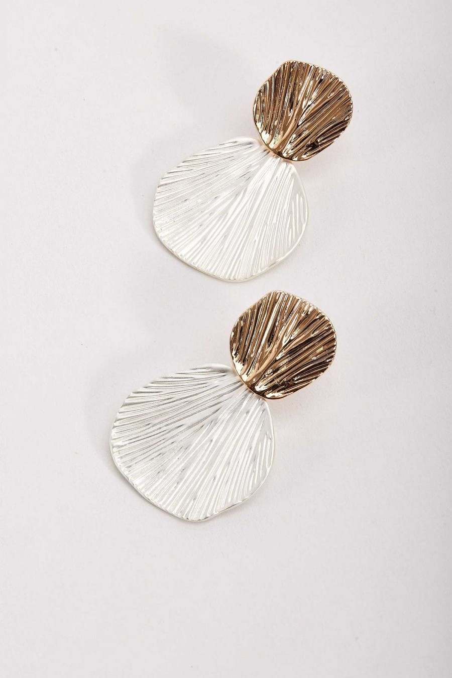 Earrings | Soul Jewellery Golden Textured Earrings