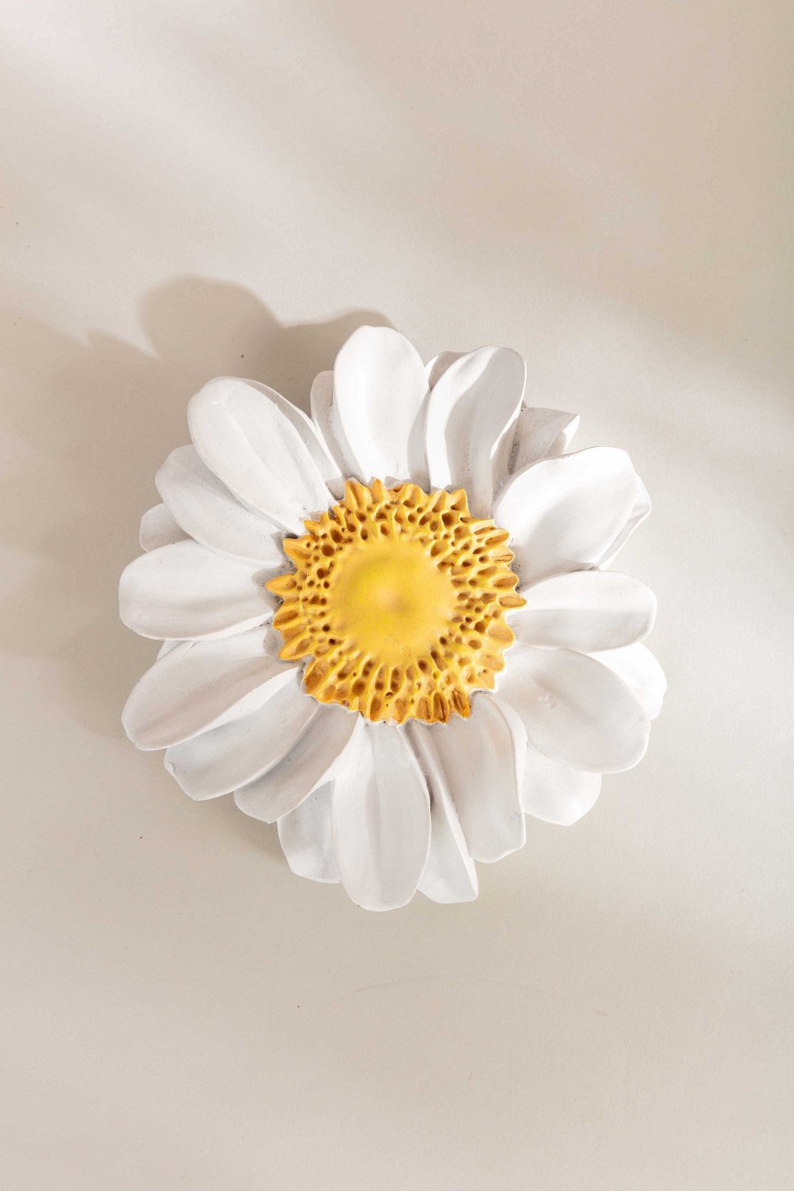 Homeware | Carraig Donn HOME Ceramic Daisy Wall Plaque