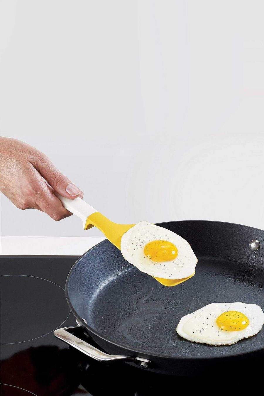 Homeware | Joseph Joseph Elevate Egg Spatula