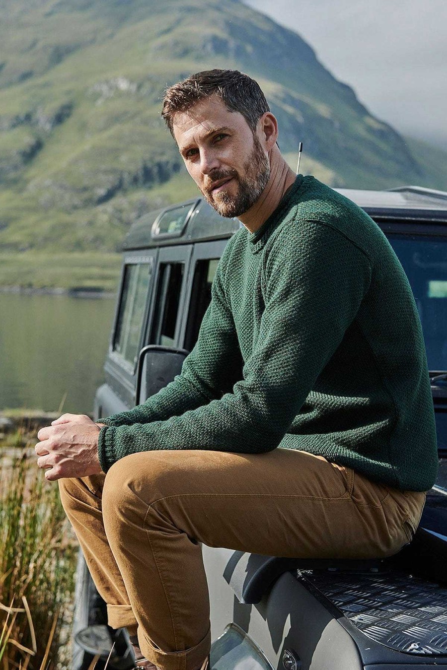 Him | Aran Woollen Mills Men'S Roll Neck Sweater In Green