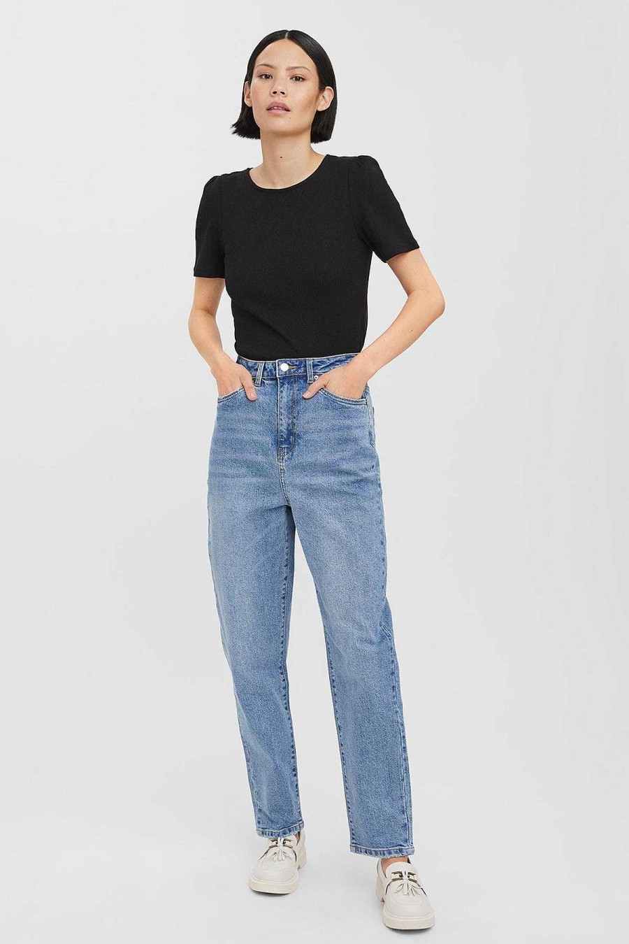 Jeans & Trousers | Vero Moda High Waist Mom Jeans In Denim 32\\