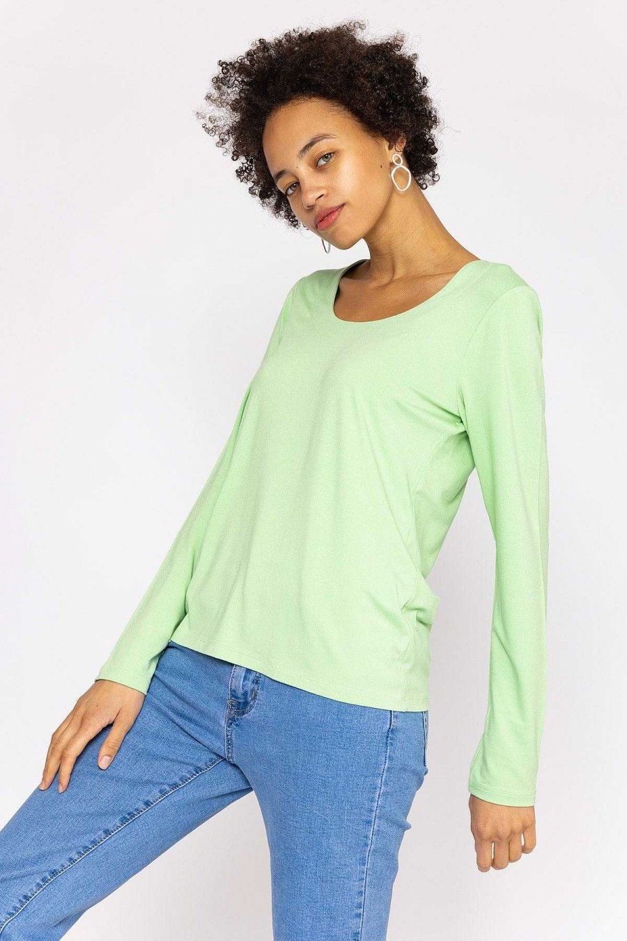 Tops & Blouses | Kelly & Grace Weekend Scoop Neck Tee In Mint